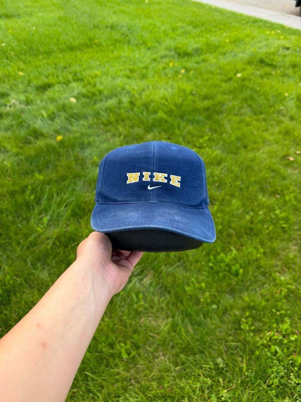 Vintage 1997 Blue Nike Mini Arch Spellout Snapback Hat